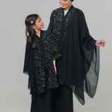 SEROJA Kebarung Girl - Classic Black